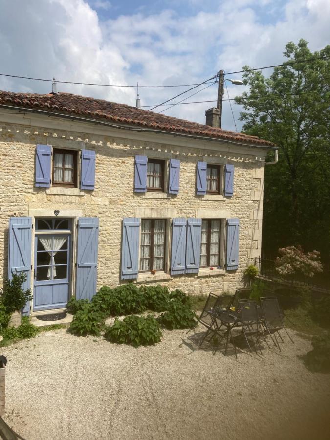 Chez Fins Bois Bed & Breakfast Nere Ngoại thất bức ảnh